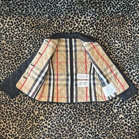 Burberry Children Black Diamond Quilted Jacket in size 5 youth - Picture 7 of 10